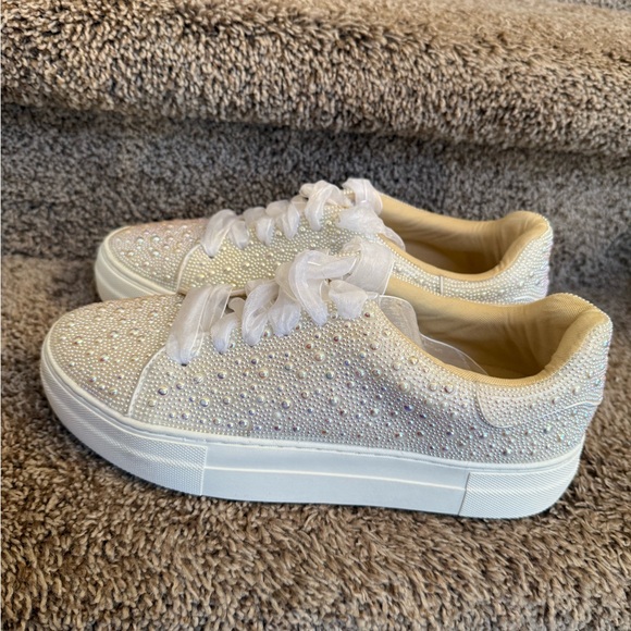 Betsey Johnson Sdny Women’s Cream Beaded Embellished Women's Sneakers - Picture 2 of 14